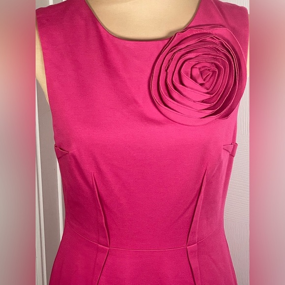 TRINA TURK Romanced pink rose sheath dress Size 4 - Picture 5 of 7